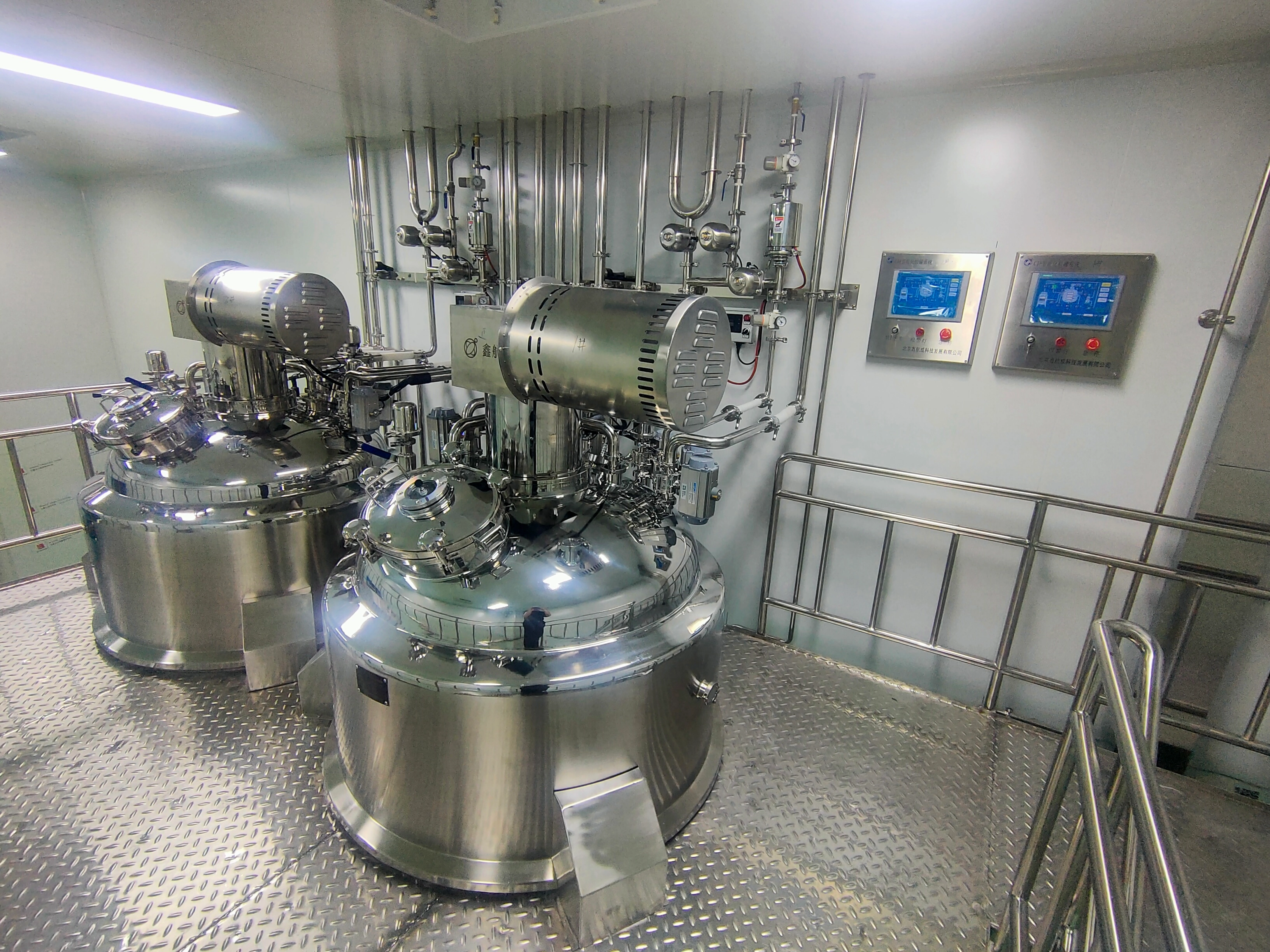 ¿Qué hace que un tanque de fusión de gelatina sea eficiente para la producción a gran escala?